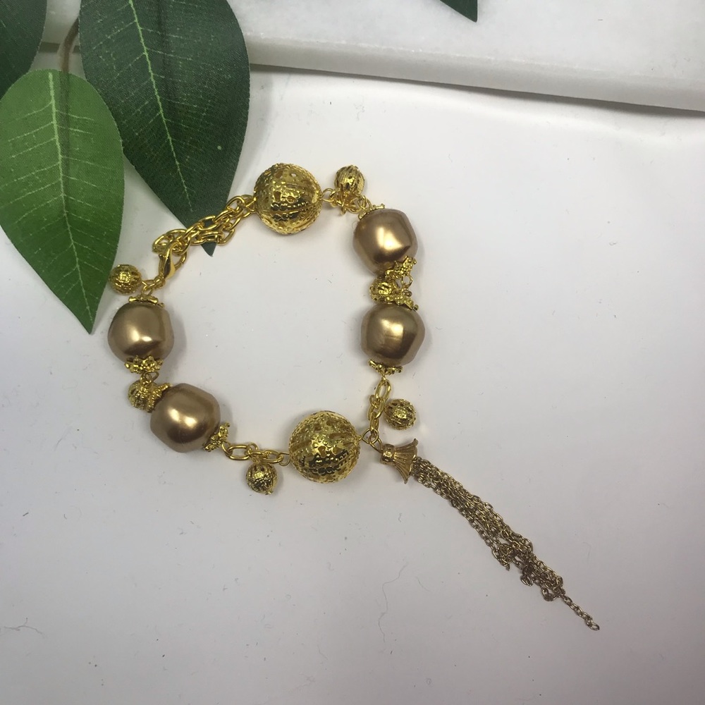 🔥Host Pick🔥Ladies Bracelet - Picture 10 of 16